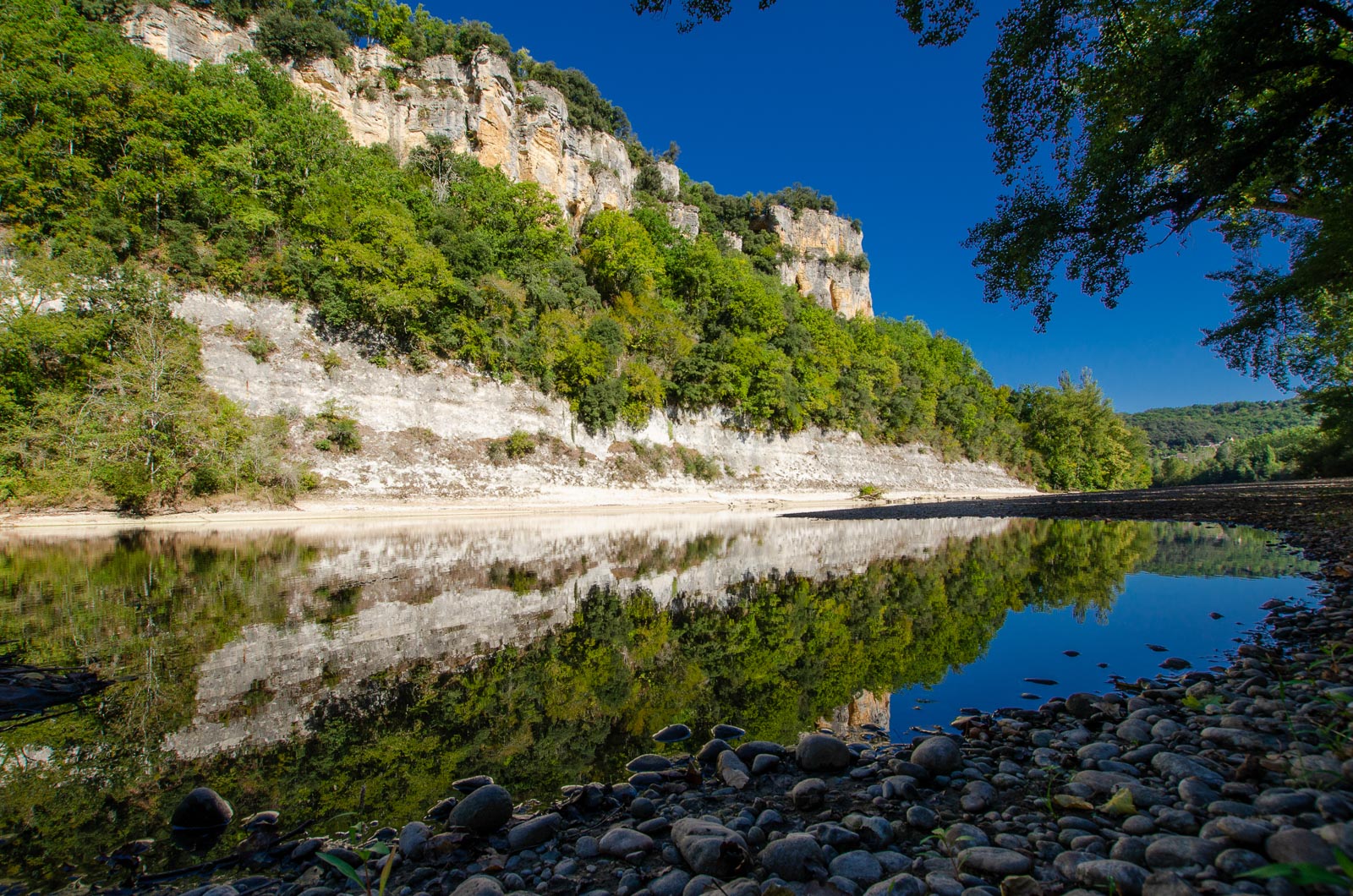 La pêche à l'épervier - Réserve de biosphère du bassin de la Dordogne